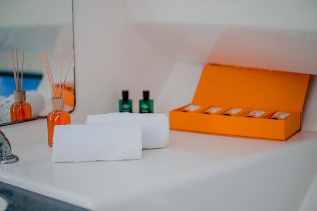 Marina Piccola - Katamaran içinde Palermo