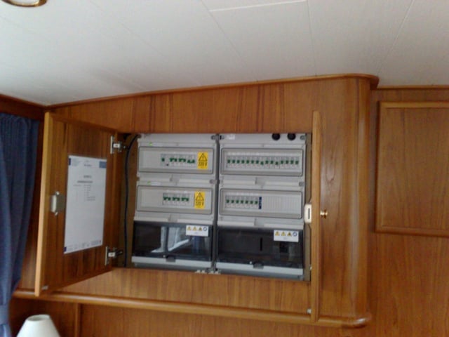 Mercurius - Motor Yat içinde Heukelum