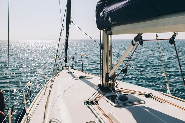 Mila - Yelkenli içinde Volos