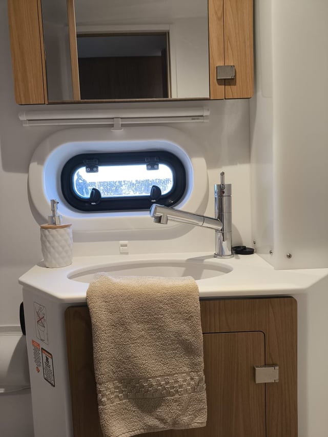 My Santa Irini - Katamaran içinde Perigiali