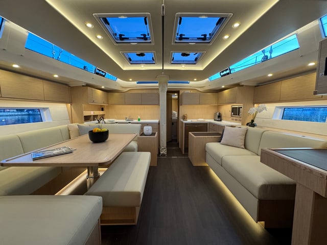 Mina - Yelkenli içinde Pula