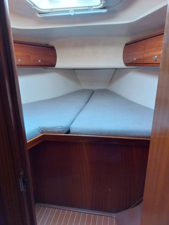 Narcissus - Yelkenli içinde Alimos