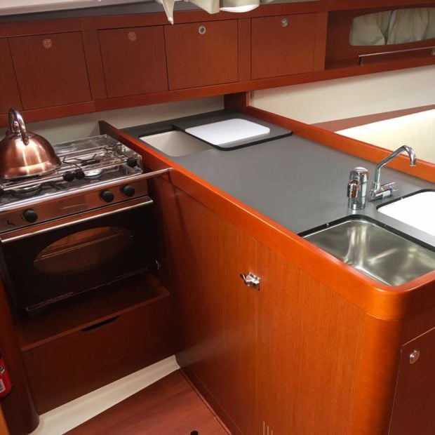 Malouen - Yelkenli içinde Arzon