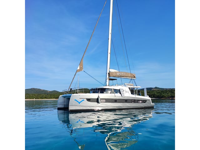 Ziphius - Catamaran in Portisco