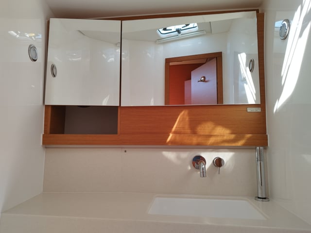 Rhamnus - Yelkenli içinde Portisco