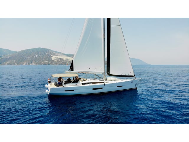 Magic Planet - Sailboat in Marsala