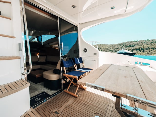 Lou Ann - Motor Yat içinde Seget Donji