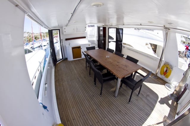 Viva La Libertad - Motor Yacht in Primošten