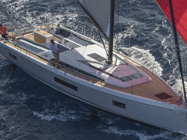 Sea Eagle II - Sailboat in Portisco