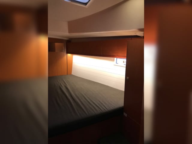 Tha - Sailboat in Cannigione