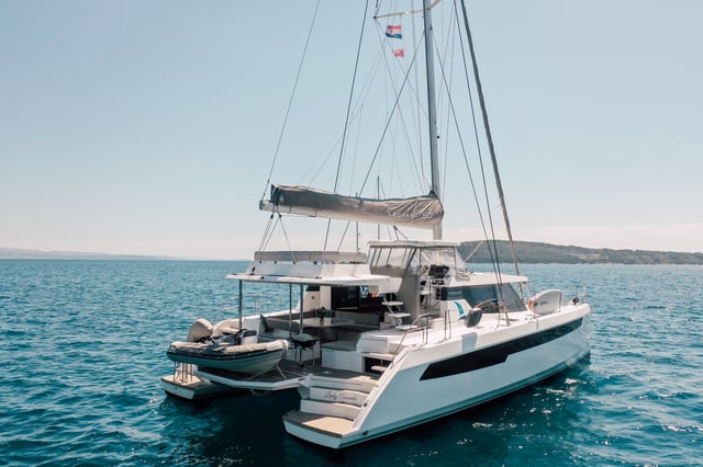 LADY AMANDA - Katamaran içinde Split