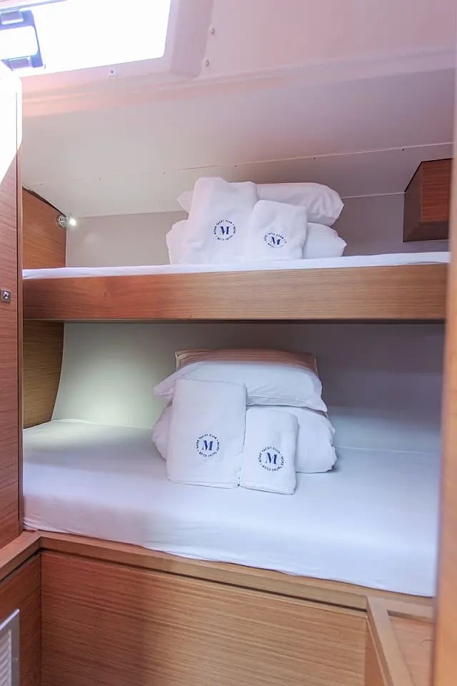 Anna III - Yelkenli içinde Seget Donji