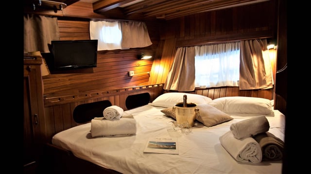 Aeolian Island Cabin 1 - Gulet in Milazzo