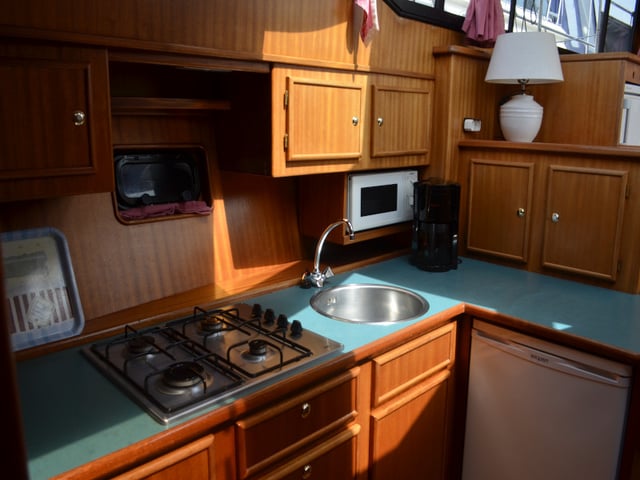 Silver Lady - Motor Yacht in Drachten