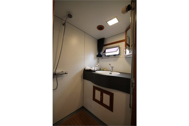 Jeanette - Motor Yacht in Woudsend