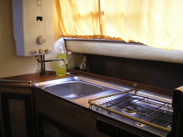 Amy - Motor Yacht in Woudsend