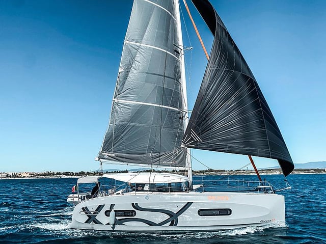 Sail Speed - Catamaran in Porto Rotondo