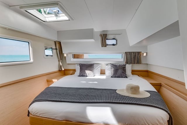 Cucù - Katamaran içinde La Spezia