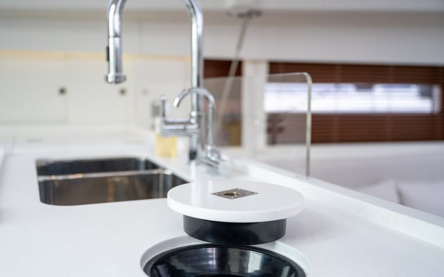 Letibbi - Sailboat in La Rochelle