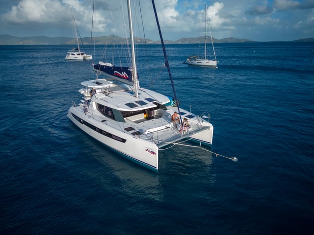 Moorings 4500L/10 Club - Catamaran in Marigot