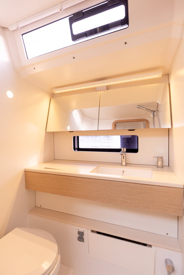 Sunsail 41.3 Premium - Sailboat in Marina