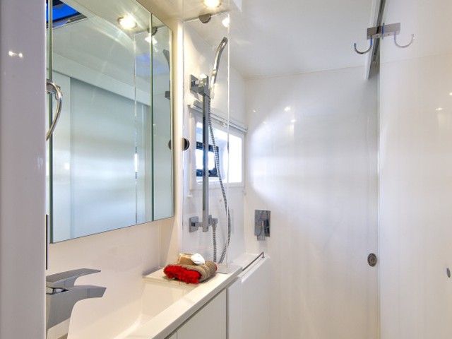 Sunsail 404 Classic - Catamaran in Komolac