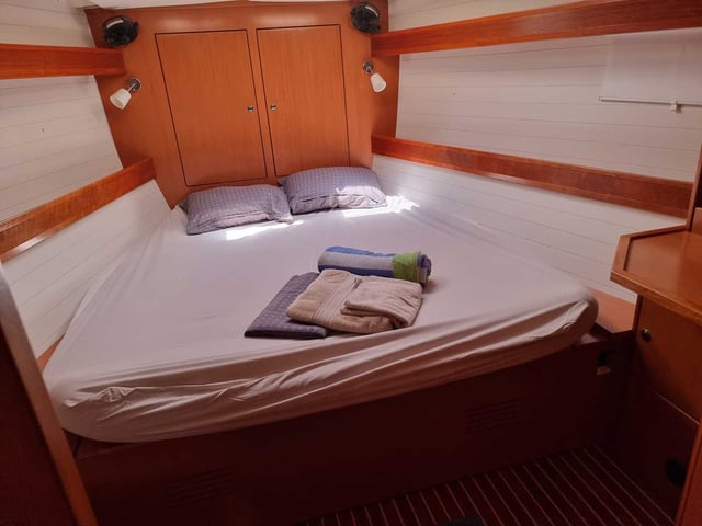 Fleurie - Yelkenli içinde Kontokali