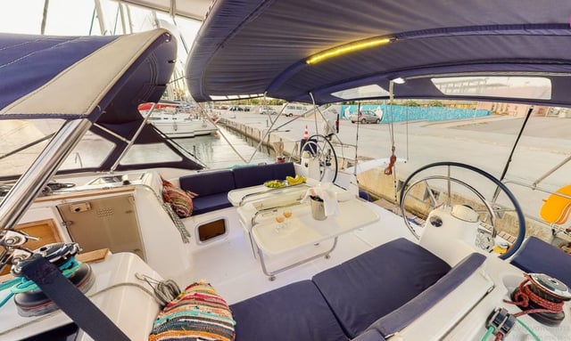 Haidi - Yelkenli içinde Alimos