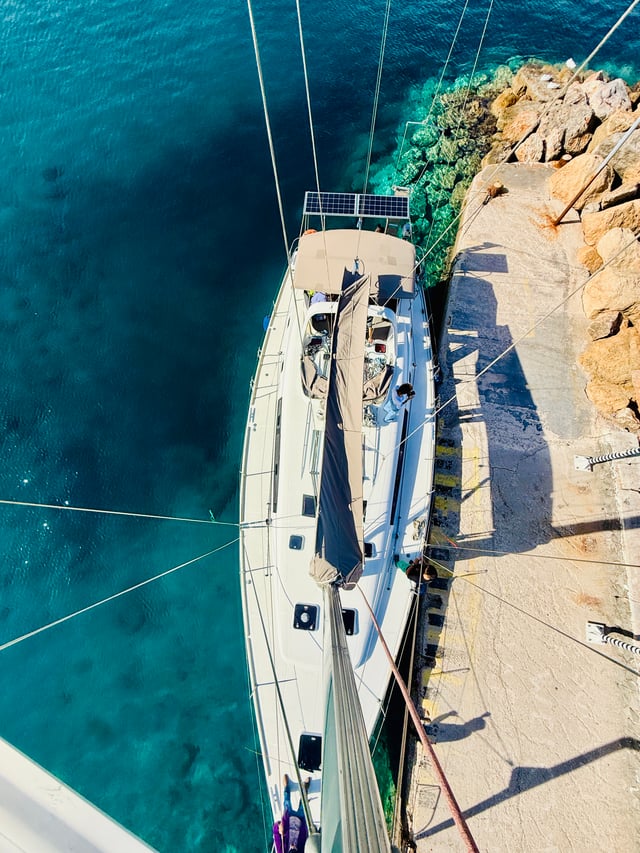 ZOI - Yelkenli içinde Lefkada