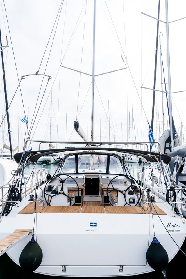 Midas - Sailboat in Tourlos