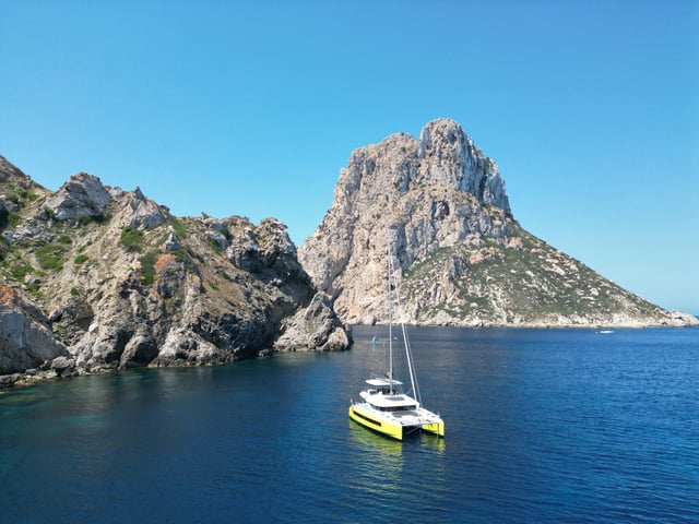 LUZ DEL MAR - Catamaran in Santa Eulària des Riu