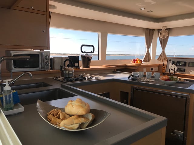 Oneno - Catamaran in Sant Antoni de Portmany