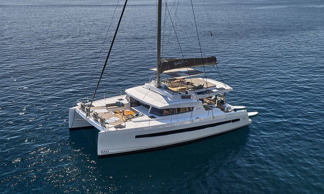 Premium - Catamaran in Sant Antoni de Portmany