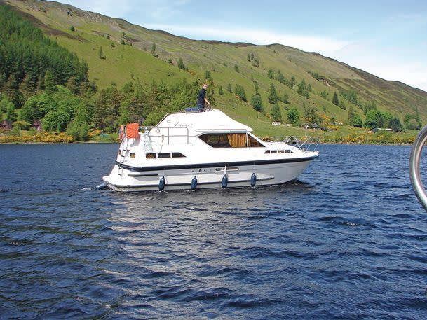 Curlew WHS - Budget 1 - Motor Yacht in Highland Council