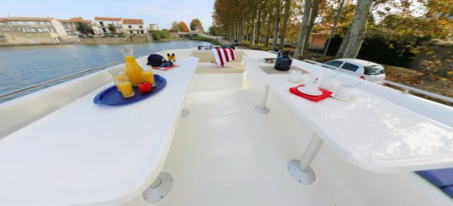 Vision3 - Comfort Plus 30 - Motor Yat içinde Rheinsberg