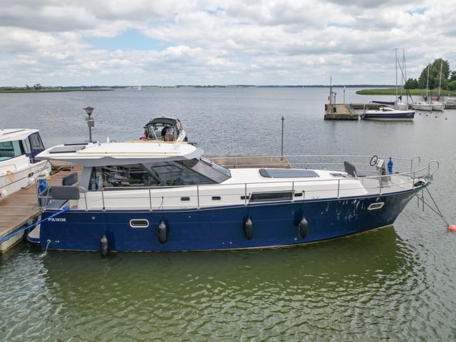 Nautika 1300 Royal - Motor Yacht in Wilkasy