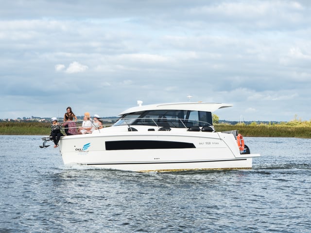 Balt 918 - 3 cab. - Motor Yacht in Wilkasy