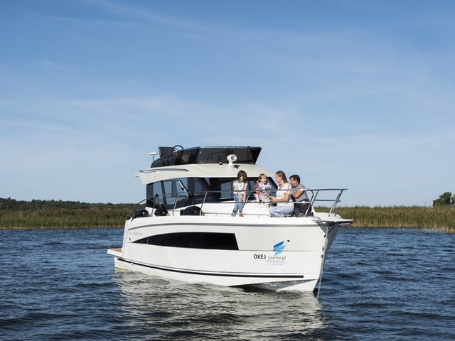 Balt 1080 Titanium - Motor Yacht in Wilkasy