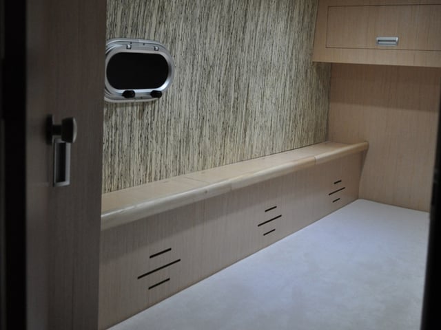 Tes 393 Illuminatus - Motor Yacht in Wilkasy