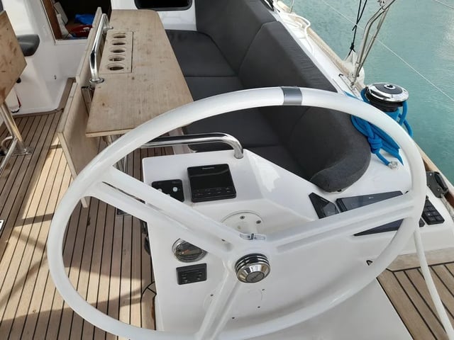 Marialen - Sailboat in Alimos