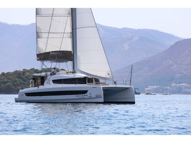 Zephyr - Catamaran in Marmaris