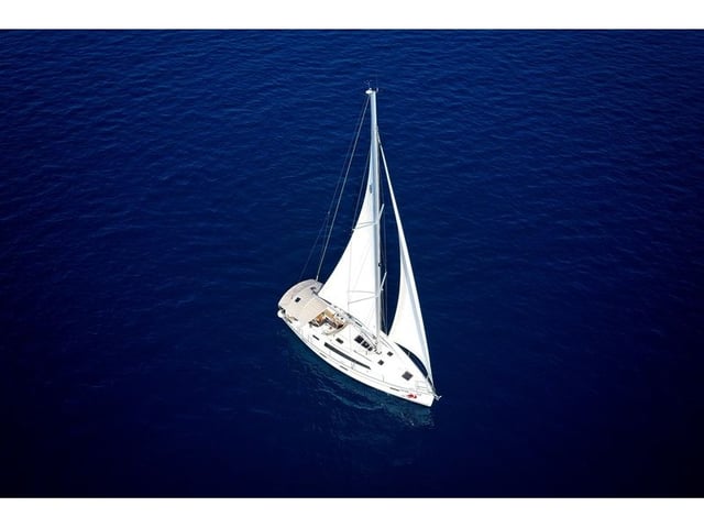 MH 71 - Yelkenli içinde Murter