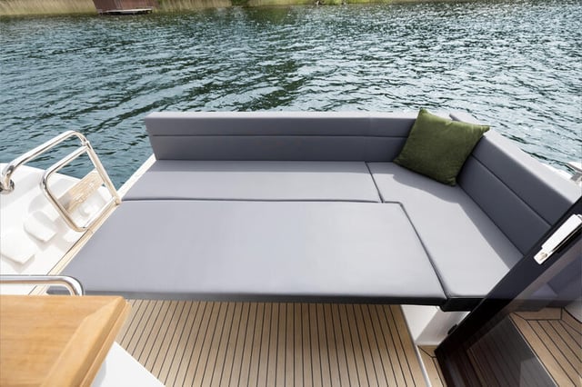 Min Maity - Motor Yacht in Pula