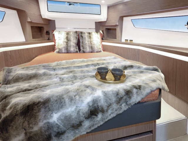 Blue Lagoon II - Motor Yat içinde Pula