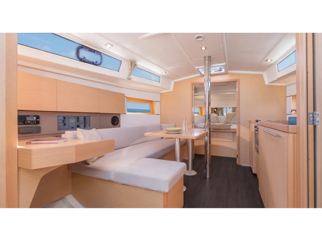 Follia - Yelkenli içinde Portisco