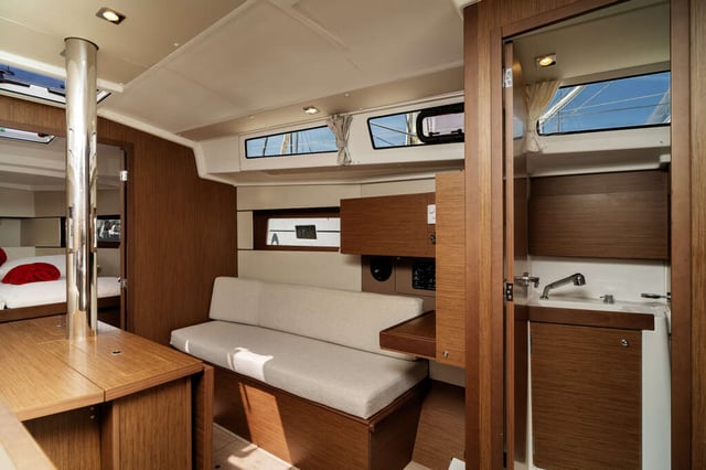 Gabri - Yelkenli içinde Portisco