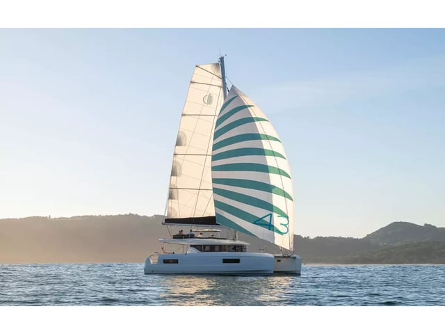 Nuvola - Catamaran in Olbia