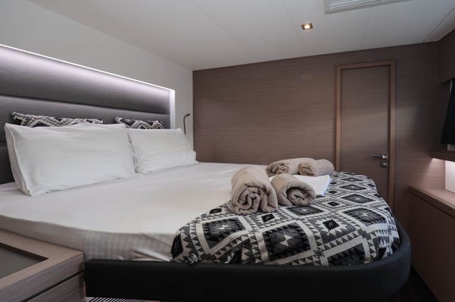 AQUARELLA - Katamaran içinde Lefkada