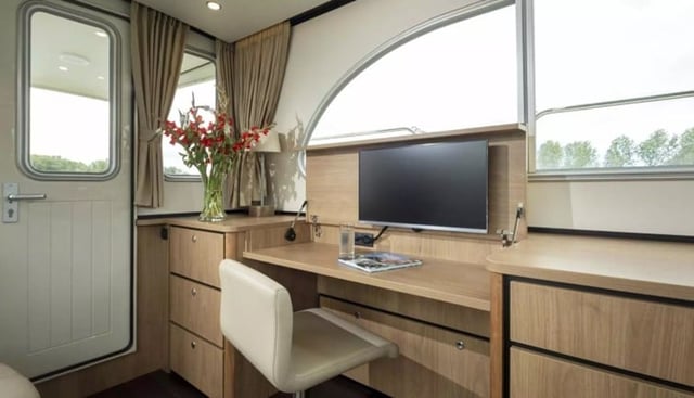 Salida - Motor Yat içinde IJsselstein