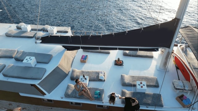 Aria - Gulet içinde Cumhuriyet